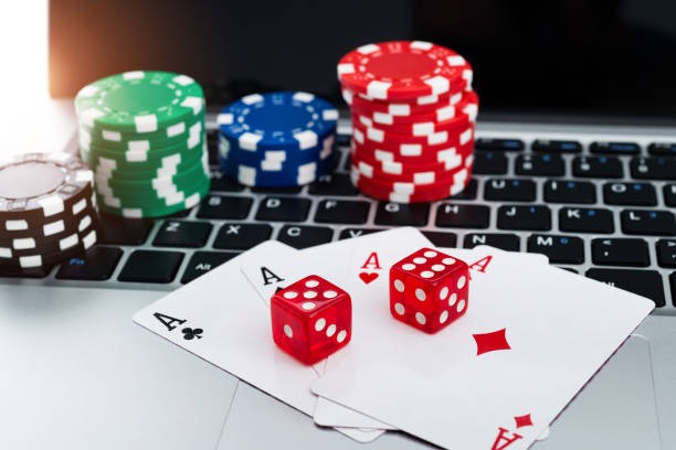 bwftoto Number Games live dealer studio with card table and HD camera setup